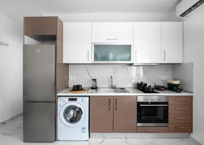 Cosmopolitan Oasis By Thesbnb Appartement Thessaloniki