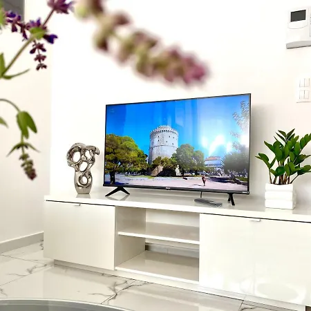 Cosmopolitan Oasis By Thesbnb Tessalónica